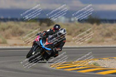 media/Sep-11-2022-SoCal Trackdays (Sun) [[81b7e951af]]/Turn 16 (945am)/